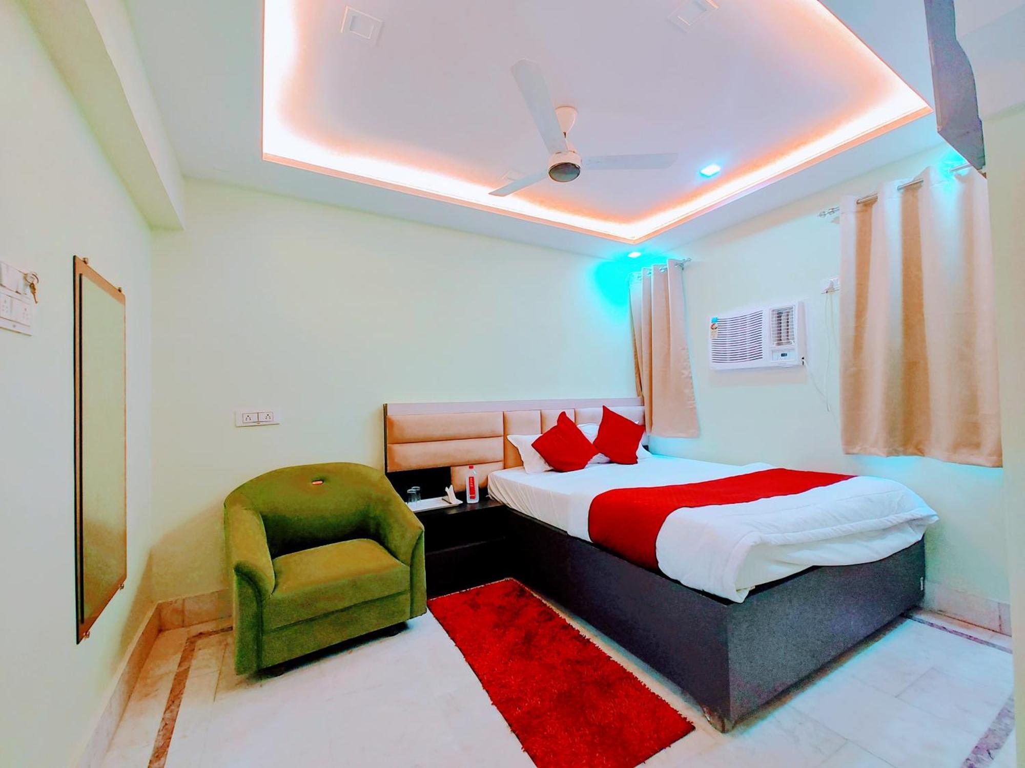 Western Stay Varanasi Exterior photo